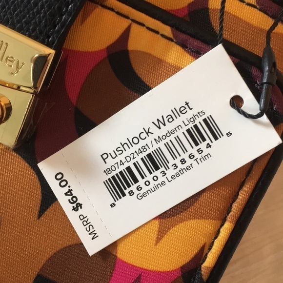 Vera Bradley Pushlock Wallet. P/A989/ - Picture 9 of 10